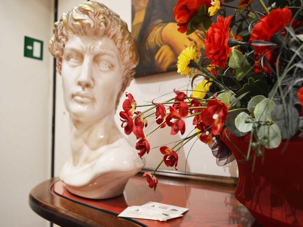 Bed and Breakfast Residenza Domiziano Рим Екстер'єр фото