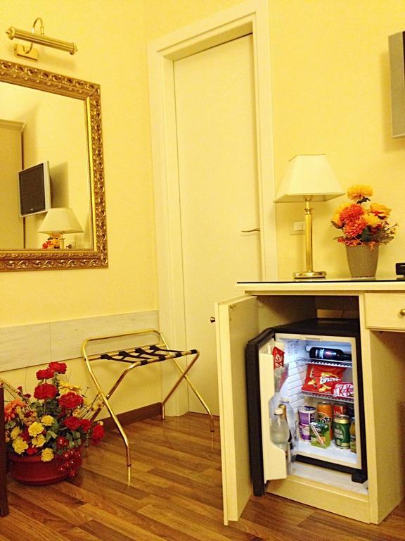 Bed and Breakfast Residenza Domiziano Рим Екстер'єр фото